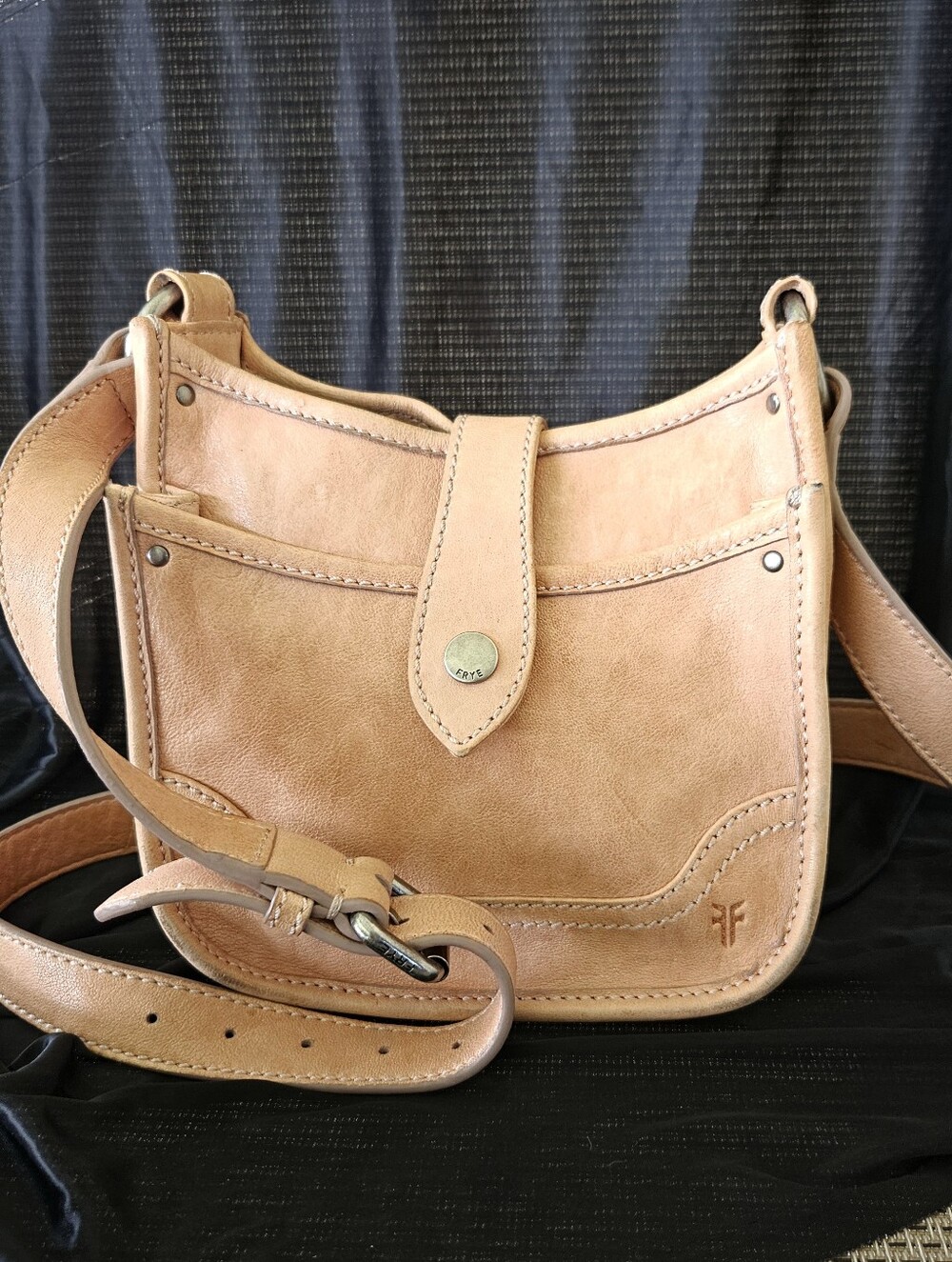 FRYE CROSSBODY HANDBAG, FRYE TAN LEATHER BAG